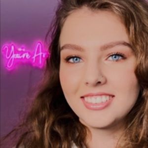 Meet your Posher, Anastasia